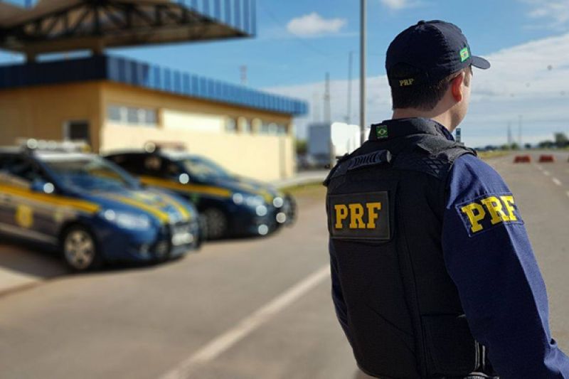 Pernambucano é preso em Inhapi depois de ser flagrado conduzindo carro roubado