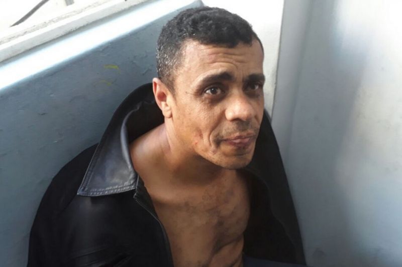 Suspeito de esfaquear Jair Bolsonaro é preso e diz que