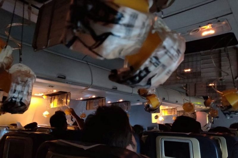 Tripulação esquece de pressurizar cabine de avião e mais de 30 apresentam sangramento