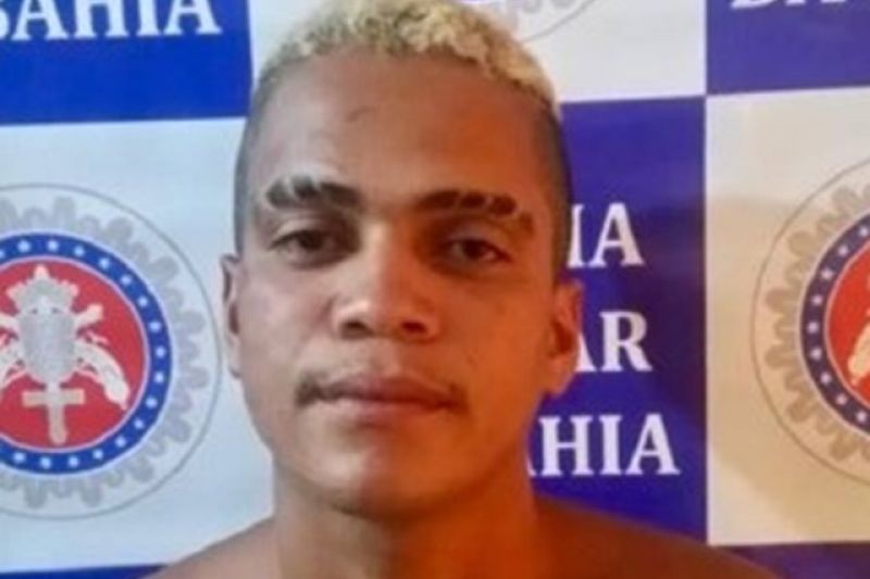 Suspeito de esfaquear homem na região do abdômen é preso depois de tentar fugir da polícia