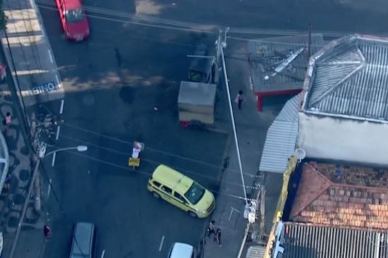 Pai é morto na frente da família após tentar proteger o filho da mira de arma de criminoso