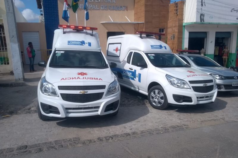 Prefeito Vinícius Lima faz entrega de mais duas Ambulâncias para a zona rural