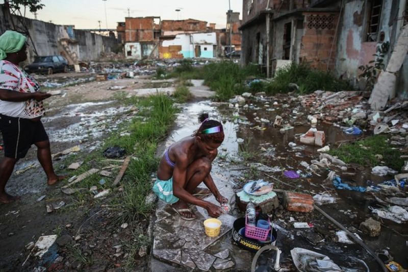 Analistas: Brasil tem 52 milhões de pobres e pode voltar ao Mapa da Fome