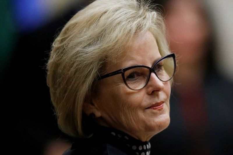Após fala sobre fechar o STF, Rosa Weber, do TSE, diz que juiz não deve se deixar abalar