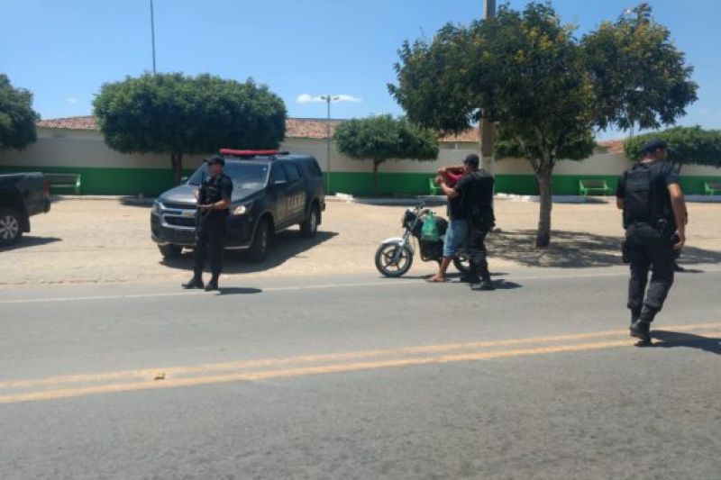 Operações e abordagens são realizadas em Batalha e Major Izidoro nas ações das eleições