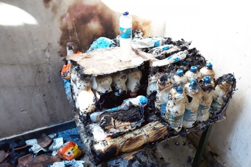 Incêndio destrói estoque de produtos de limpeza e parte de telhado de escola em Inhapi