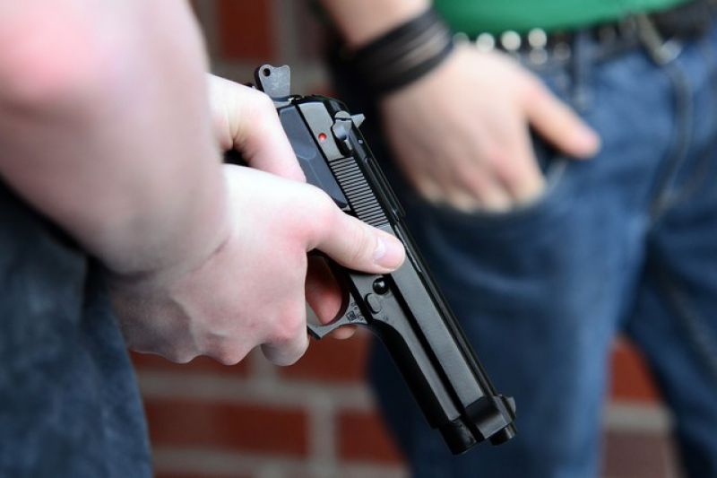 Cerca de 2.700 crianças morrem por ano nos Estados Unidos por armas de fogo