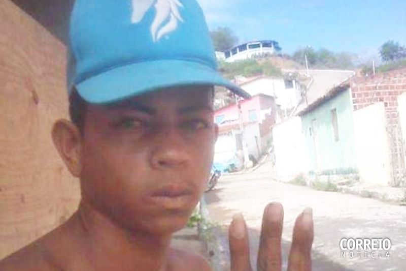 Jovem que estava desaparecido é encontrado enterrado próximo a riacho no Sertão de Alagoas