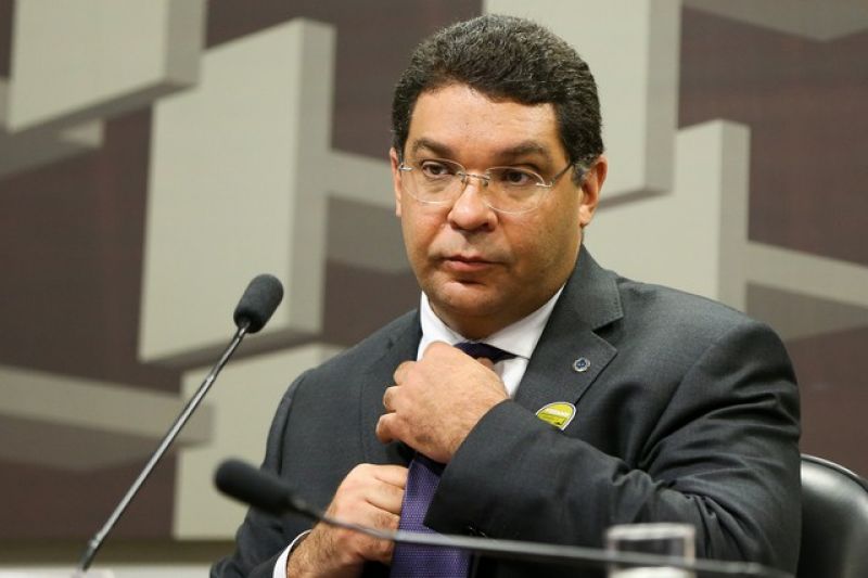 Secretário do Tesouro Nacional de Temer permanecerá no cargo no Governo Bolsonaro