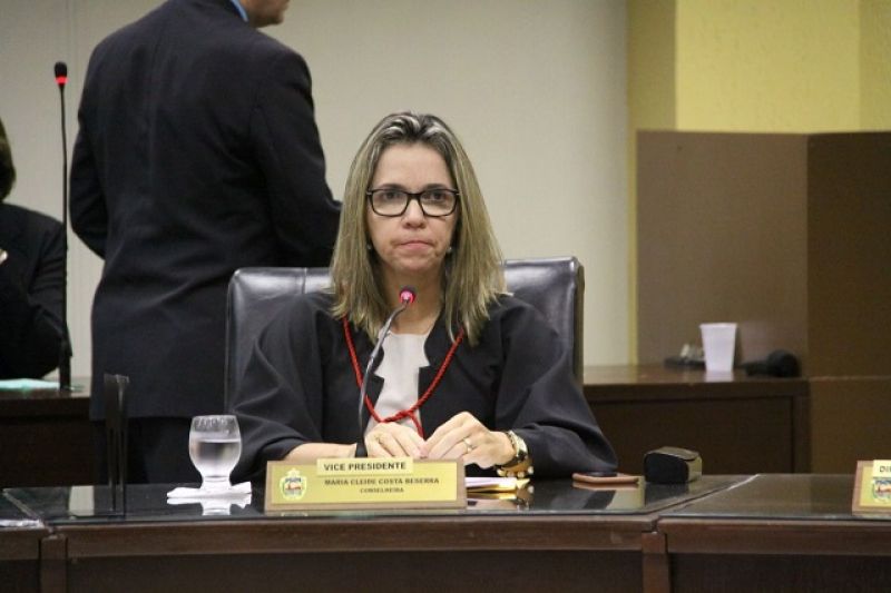 Cleide Beserra, esposa de Celso Luiz, é eleita corregedora do Tribunal de Contas do Estado