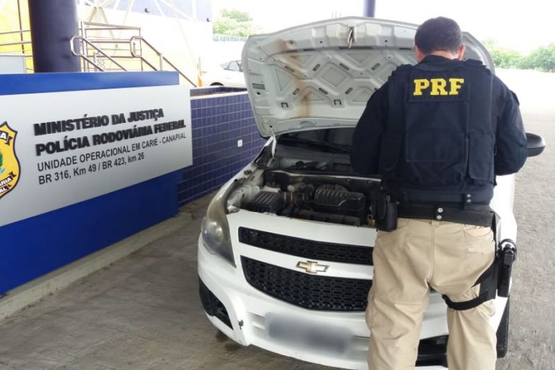 Homem é preso em Canapi depois de ser flagrado conduzindo carro roubado em 2017
