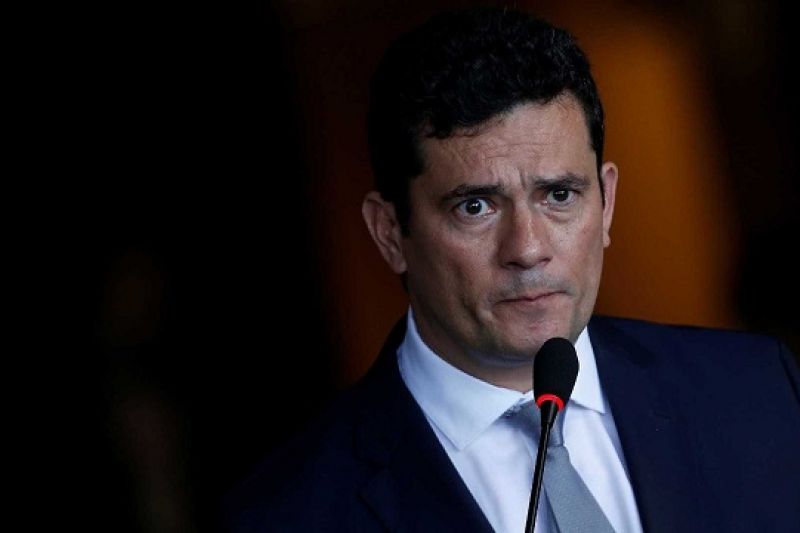 Ministro da Justiça Sérgio Moro rebate Jean Wyllys e nega omissão de autoridades