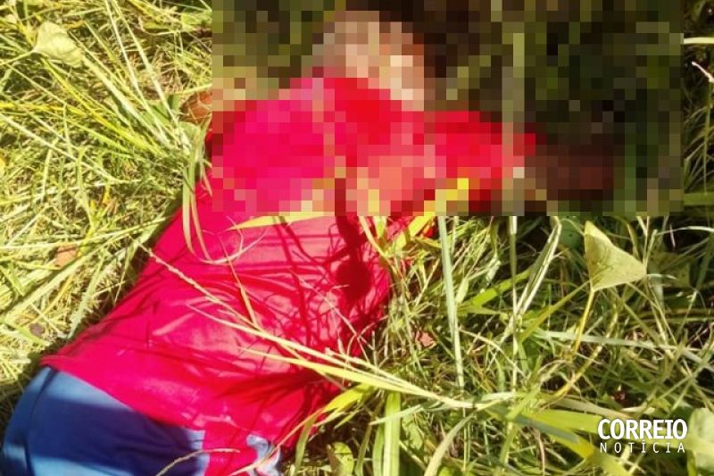 Homens são mortos a tiros enquanto andavam de moto na AL-130 em Olho D’água das Flores