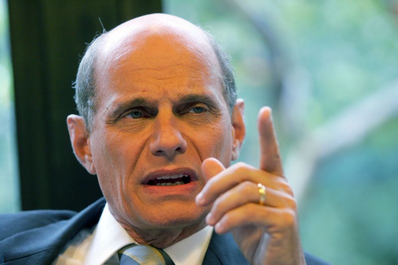 Ricardo Boechat, jornalista, morre aos 66 anos em queda de helicóptero em São Paulo