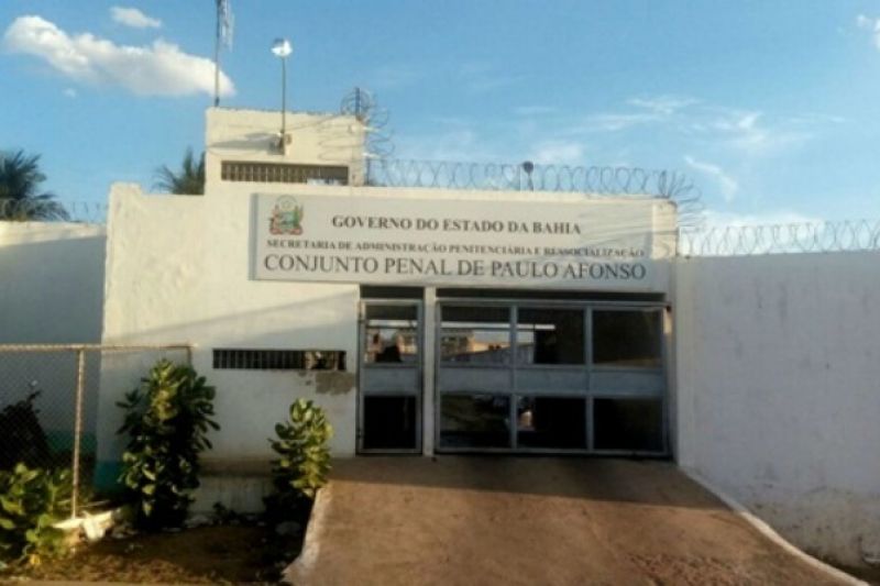 Detento é achado morto dentro de cela no presídio de Paulo Afonso (BA)