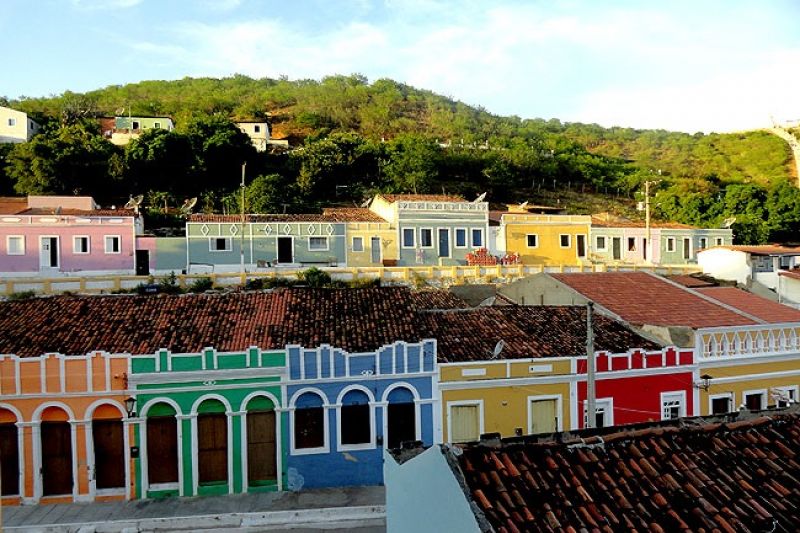 MPE pede que nomes de pessoas vivas sejam retirados de equipamentos públicos em Piranhas