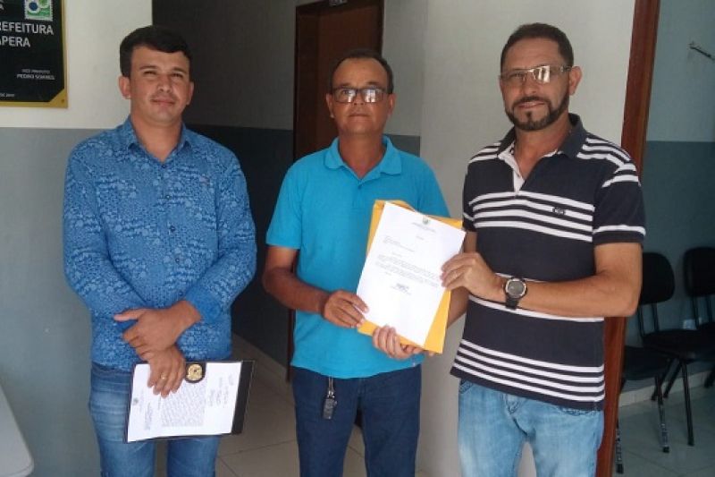 Tapera: comissão não acha prefeito na prefeitura e comunica impeachment no Diário Oficial