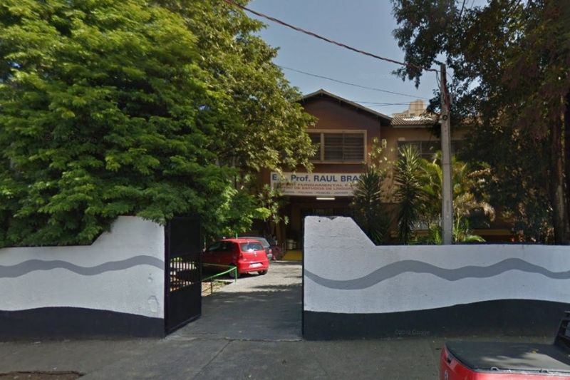 Tiros deixam oito feridos em escola de Suzano; há crianças entre as vítimas, diz polícia