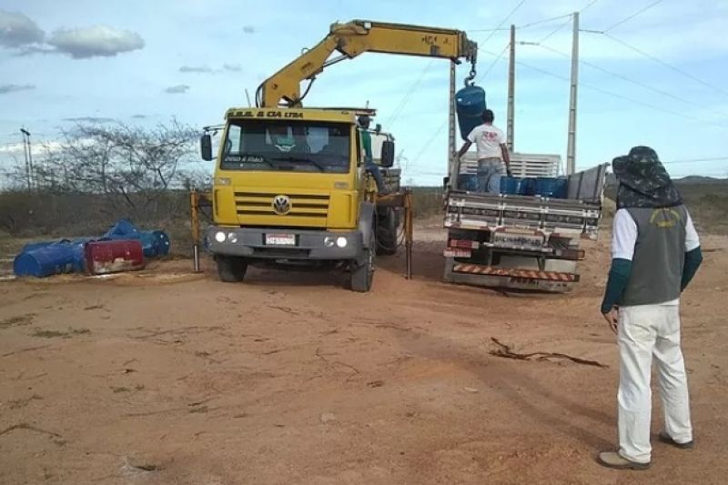 Sema evita desastre ambiental com produtos químicos no Distrito Barragem Leste