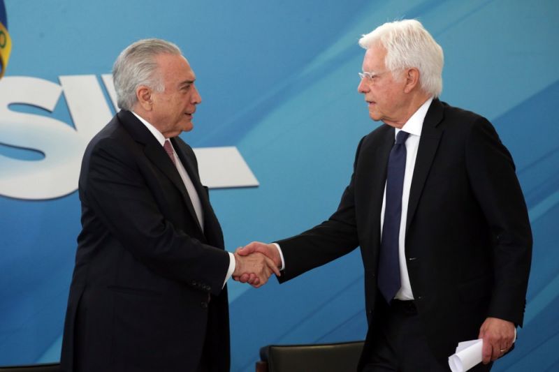 Força-tarefa da Lava Jato prende ex-presidente Michel Temer e busca Moreira Franco