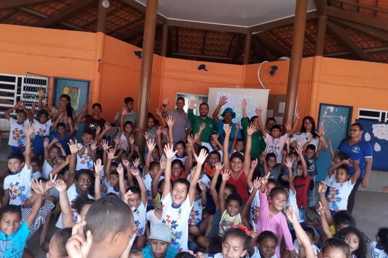 Equipe faz palestra sobre o dia mundial da água em escola indígena, em Pariconha