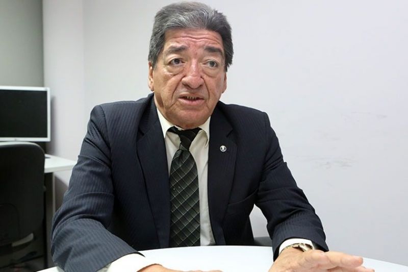 Juiz afastado das funções cobra que entidades o defendam publicamente e nega ilicitudes