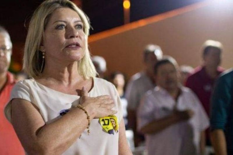 Cassada por caixa dois, senadora do PSL conhecida como 'Moro de saias' diz que foi ingênua