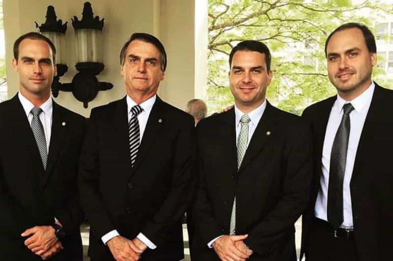 Filhos e 'despreparo' incomodam eleitores de Bolsonaro