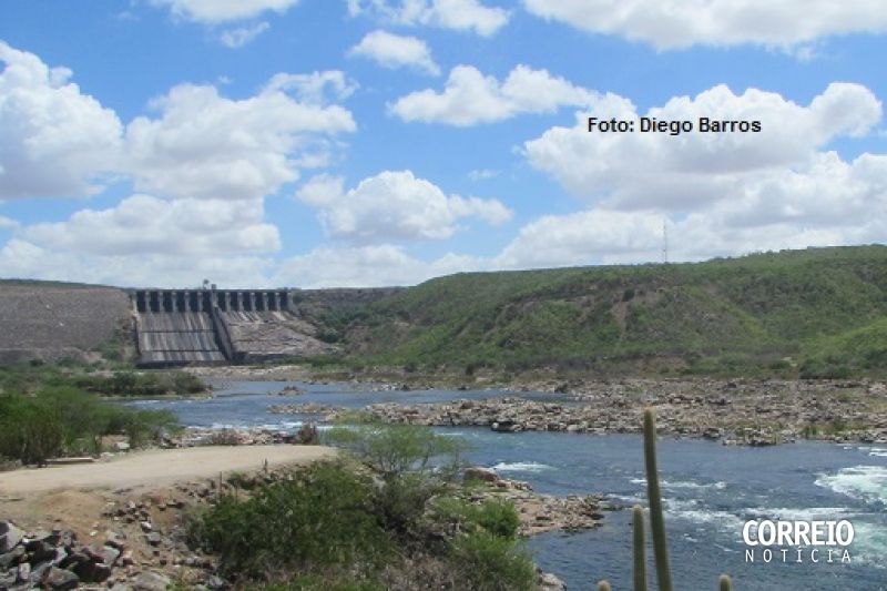 Barragem de Xingó, entre Piranhas e Canindé, inicia vazão de 800m³/s