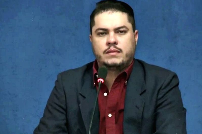 Após oito meses preso, ex-vereador Júlio Brandão deixa a cadeia por decisão do TJ/AL