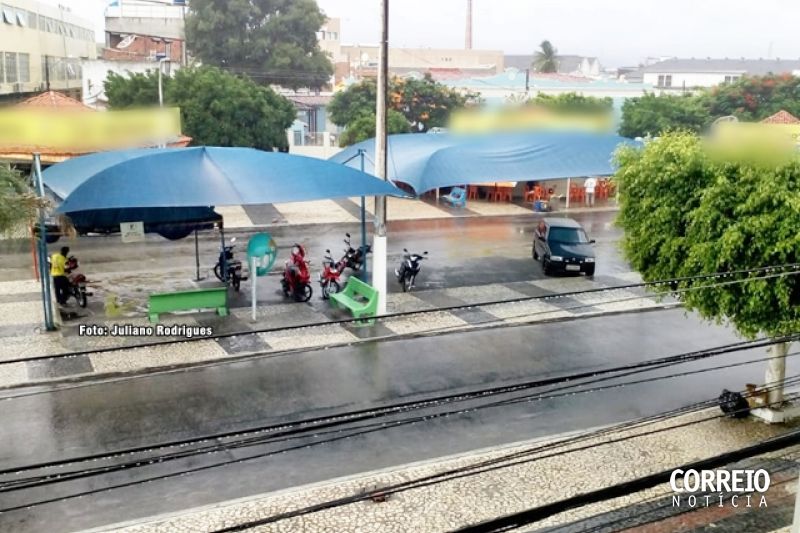 Motorista de van utilizada no transporte escolar é conduzido para delegacia de Delmiro