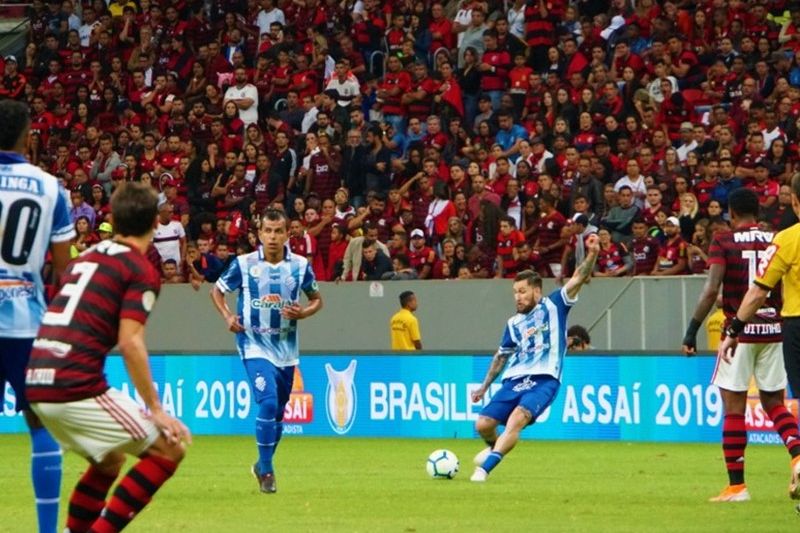 CSA reclama de arbitragem e avisa que vai pedir impugnação do jogo contra o Flamengo