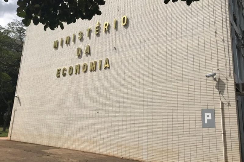 Com piora da economia brasileira, mercado já reduz previsão para o PIB em 2020