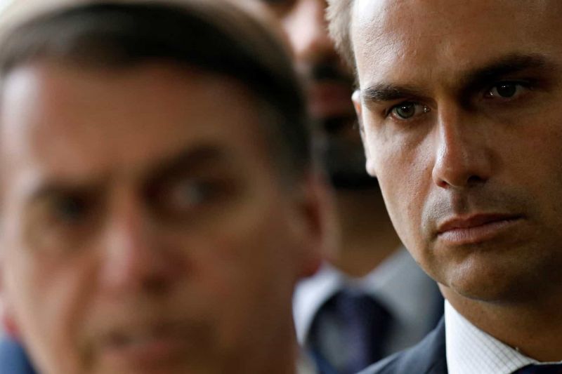 Bolsonaro sobre Eduardo ir para embaixada: