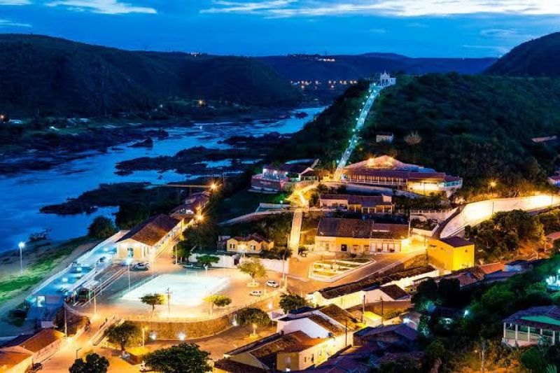 Prefeitura de Piranhas divulga esclarecimento sobre reajuste salarial da Educação