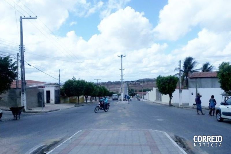 Suspeito de integrar grupo apontado como autor de furto em lan house de Inhapi é detido