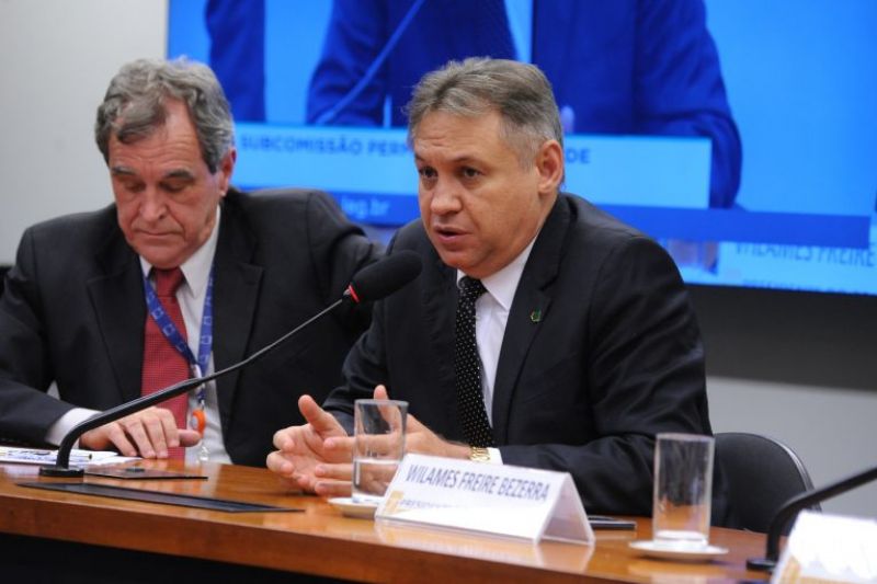 Especialistas apontam perda de recursos do SUS após PEC 95