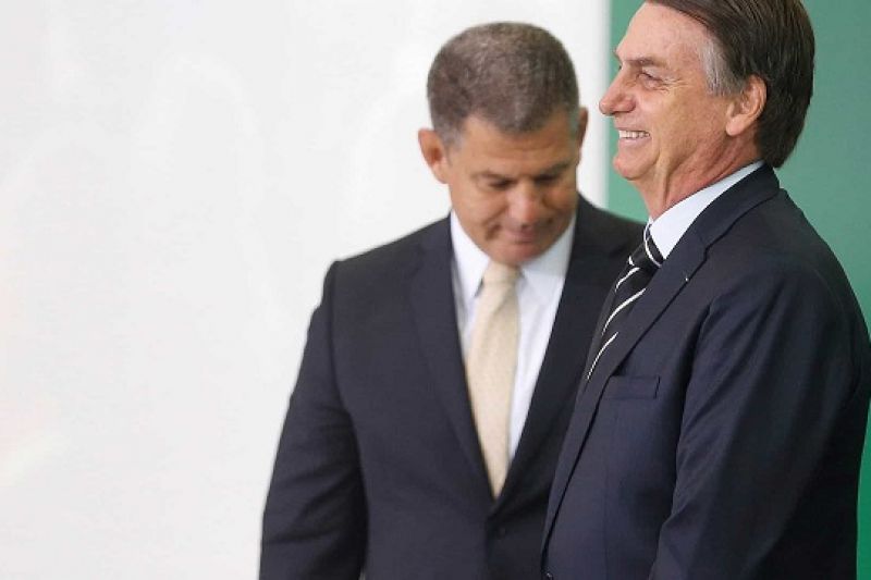 Bebianno: 'Bolsonaro atira nos seus soldados pelas costas'