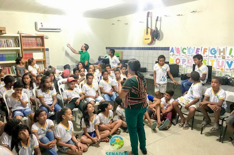 Secretarias de Educação e Saúde realizam ação conjunta em comemoração ao Agosto Verde