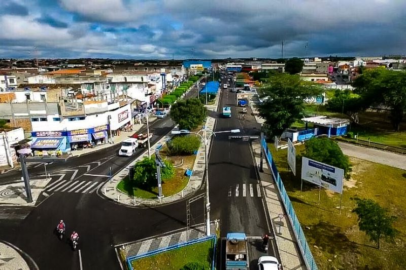 Suspeito de duplo assassinato morre em confronto com policiais em Delmiro Gouveia