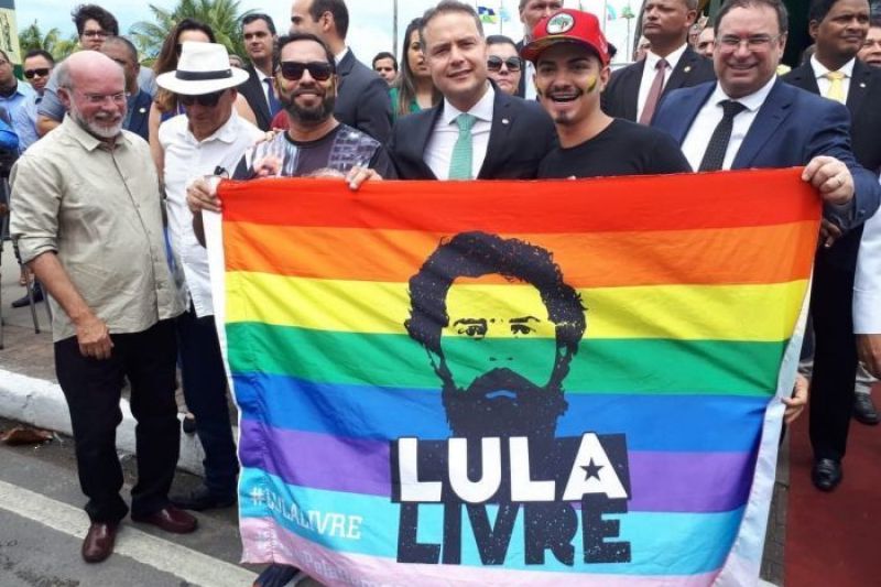 Governador e vice aderem à manifestação Lula Livre em Maceió