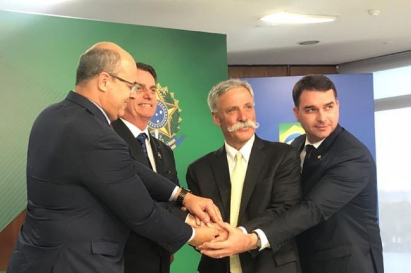 PSL de Bolsonaro oficializa saída da base aliada de Wilson Witzel, governador do RJ