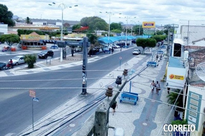 Idoso fica ferido com gravidade ao tentar defender mulher de agressão do marido em Delmiro