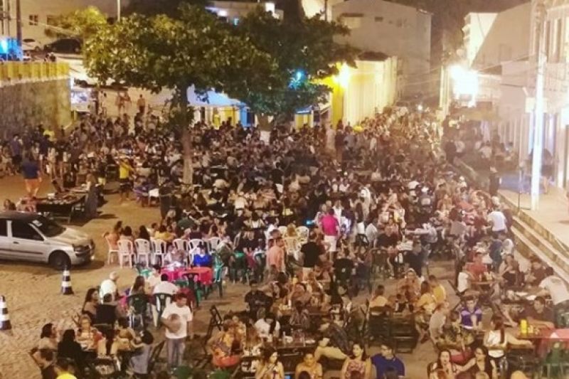Feriado de 12 de outubro registra grande número de turistas na cidade de Piranhas