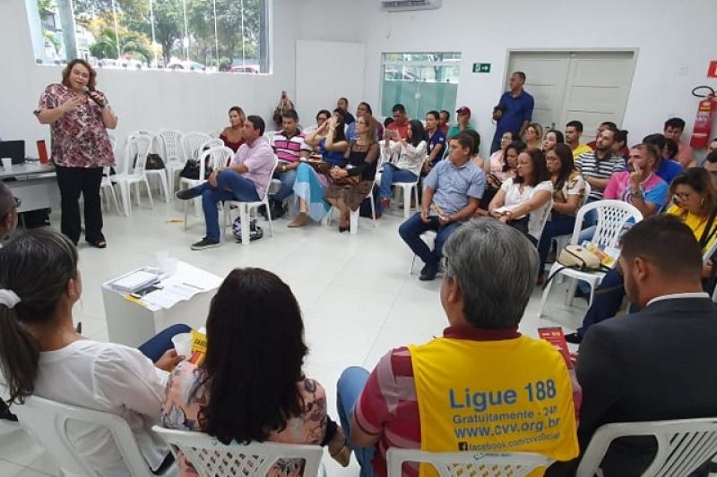 Delmiro Gouveia recebe projeto do MPE de combate ao suicídio e à automutilação