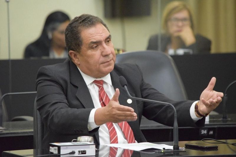 Inácio Loiola se posiciona contrário à politica de privatizações em Alagoas