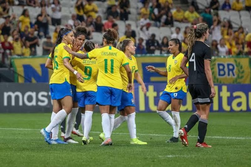 Seleção brasileira feminina goleia México