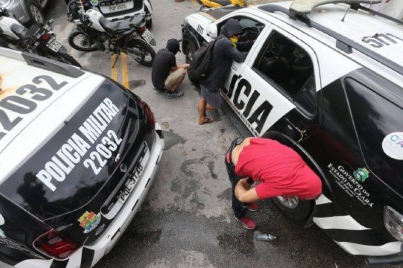 Ceará tem 43 policiais militares presos desde o início da paralisação