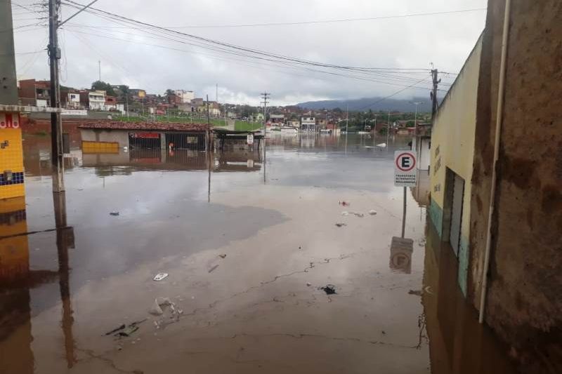 Barragem pode romper em Pernambuco e causar novas inundações em Santana do Ipanema