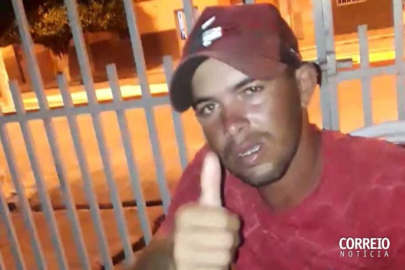 Jovem é assassinado a tiros na calçada de casa em Monteirópolis